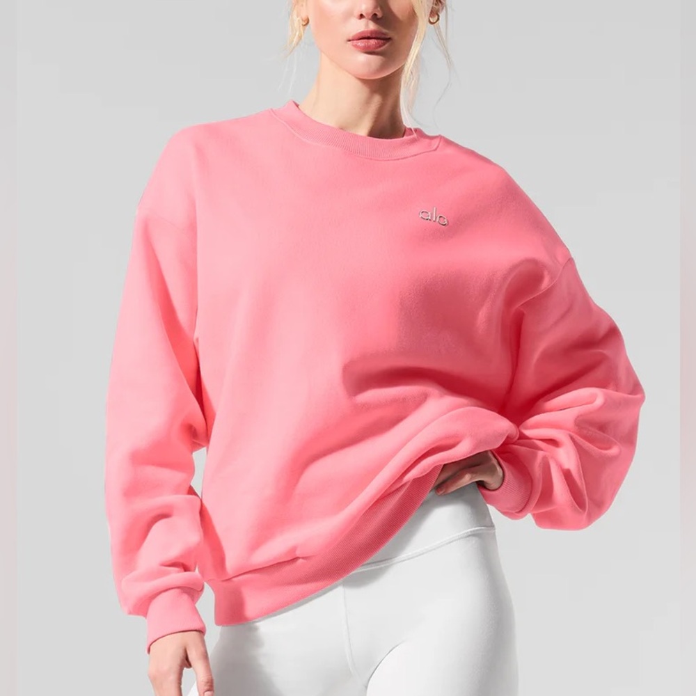 NWT ALO Yoga Accolade Crewneck Sweatshirt Neon Bubblegum Pink Size XS